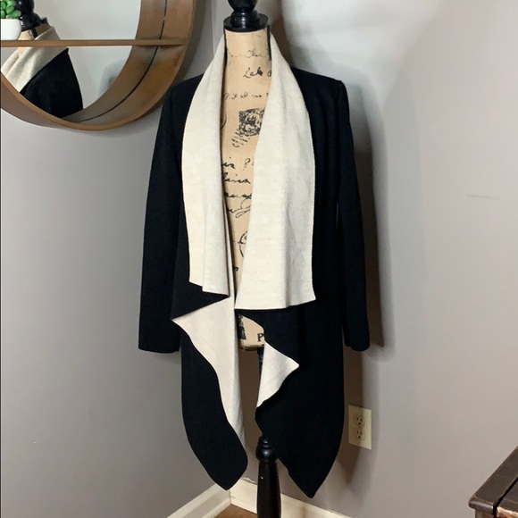 Zara Sweaters - NWT Zara Knit cardigan, size medium